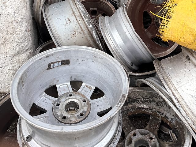 Scrap aluminium alloy wheels